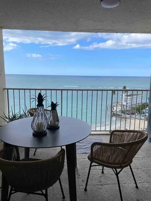 Vamos Pa La Playa! Ocean Front/High Floor Apartment San Juan